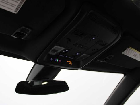 Certified 2023 Cadillac XT5 Premium Luxury image 23