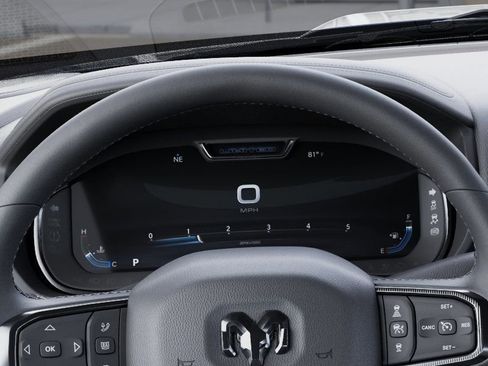 New 2025 RAM 2500 Limited AWD/4WD image 17