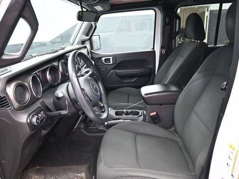 Certified 2018 Jeep Wrangler Unlimited Sport S AWD/4WD image 12