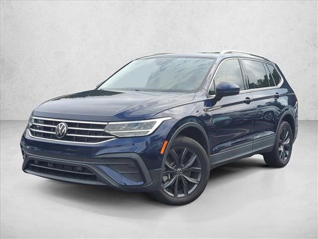 Used 2023 Volkswagen Tiguan SE FWD image 1