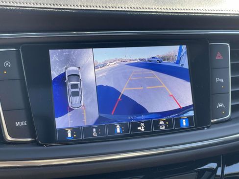 Certified 2022 Buick Enclave Avenir w/ Avenir Technology Package image 3