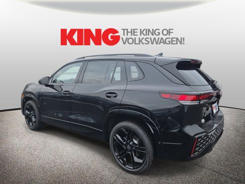 New 2026 Volkswagen Tiguan SE R-Line image 6