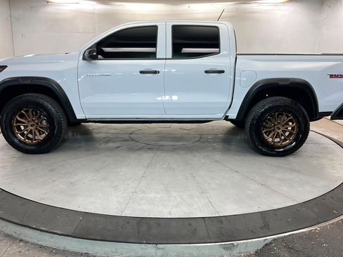 Used 2025 Chevrolet Colorado Trail Boss AWD/4WD image 2