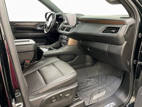 Certified 2023 Chevrolet Tahoe High Country w/ Advanced Technology Package AWD/4WD image 47