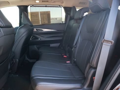 Used 2026 INFINITI QX60 Luxe w/ Cargo Package FWD image 36