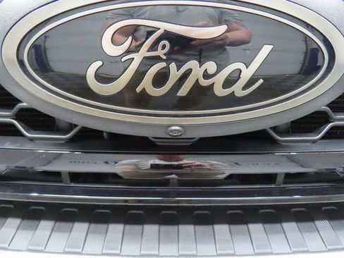 Used 2025 Ford F250 Lariat w/ Lariat Ultimate Package image 56