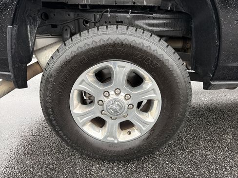 Used 2024 RAM 2500 Big Horn image 18