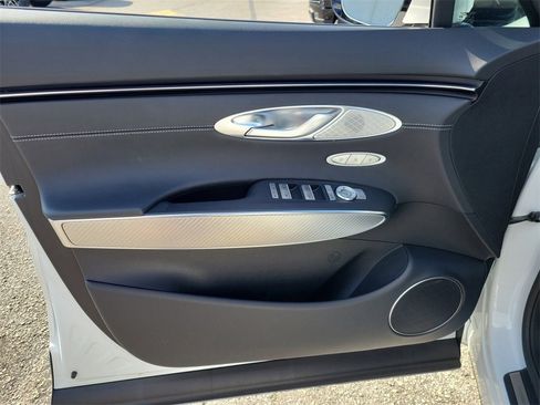 Used 2024 Genesis GV70 3.5T Sport image 19