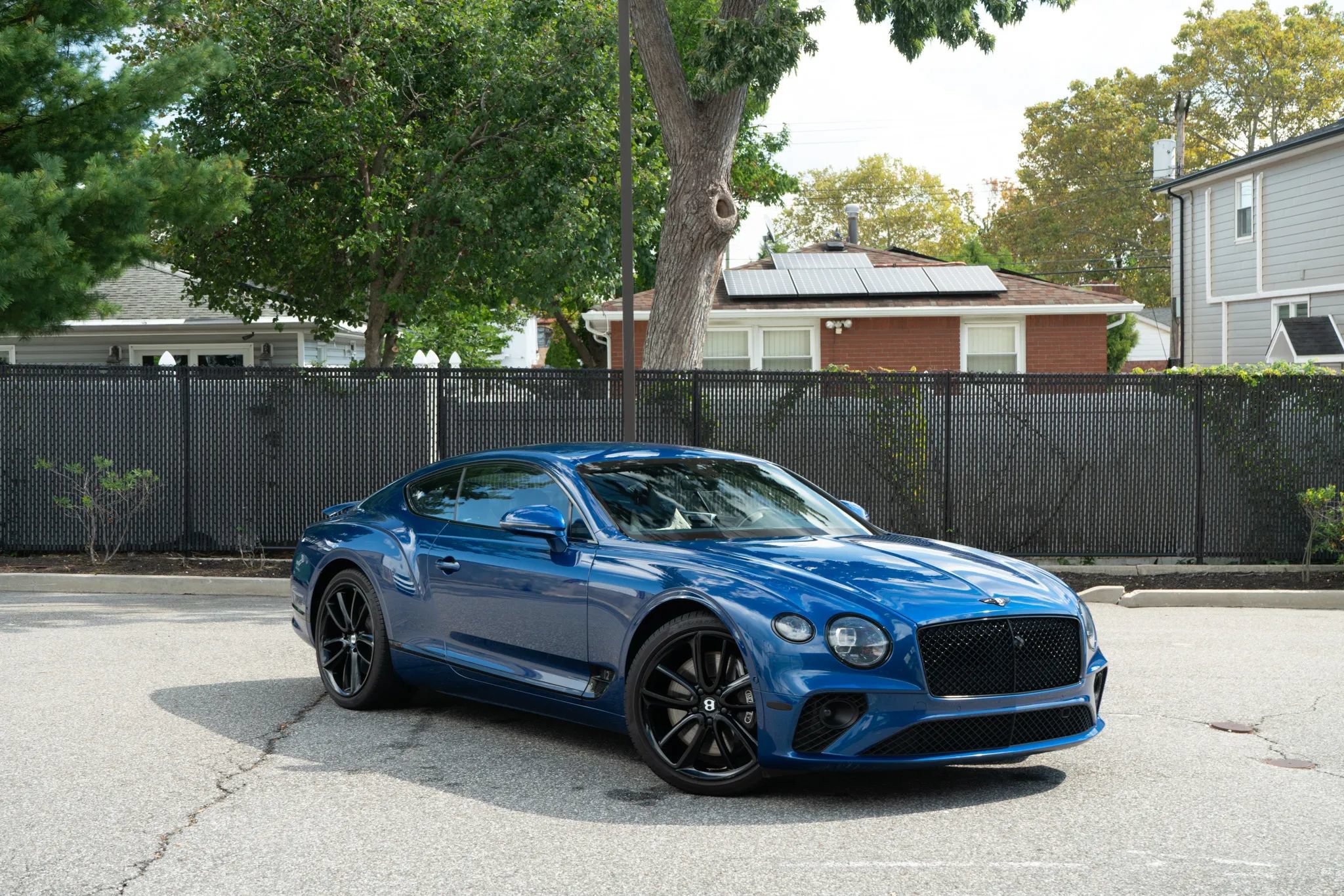 Used 2020 Bentley Continental GT AWD/4WD image 28