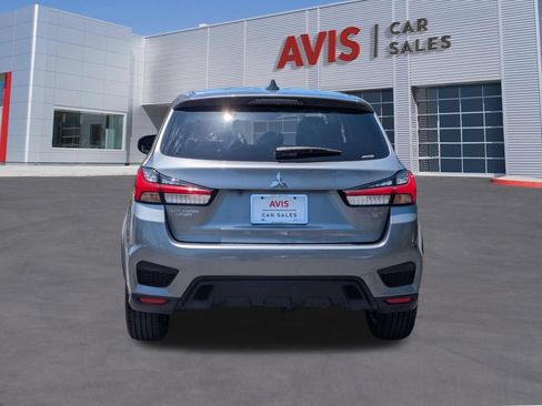 Used 2025 Mitsubishi Outlander Sport SE AWD/4WD image 7