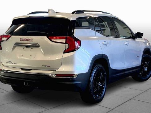 Used 2022 GMC Terrain AT4 w/ Infotainment Package II image 12