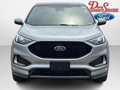 Used 2024 Ford Edge ST-Line w/ Class II Trailer Tow Package AWD/4WD image 2