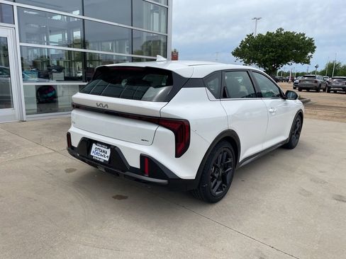 New 2026 Kia K4 GT-Line Turbo FWD image 5