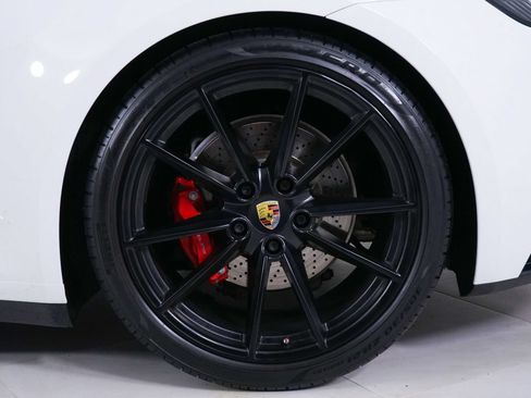 Used 2020 Porsche 911 Carrera 4S w/ Sport Package AWD/4WD image 12