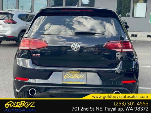 Used 2019 Volkswagen Golf 4-Door FWD image 5