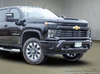 New 2026 Chevrolet Silverado 2500 Custom w/ Custom Value Package video 3