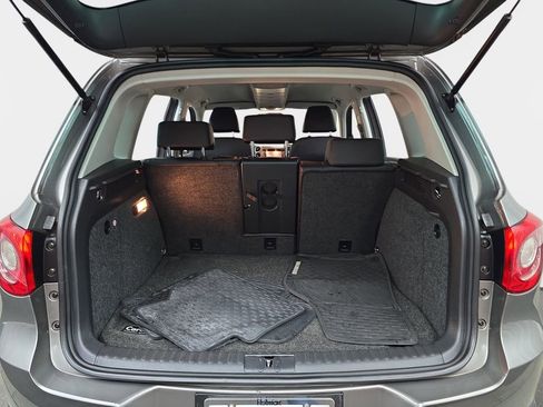 Used 2011 Volkswagen Tiguan SE AWD/4WD image 14