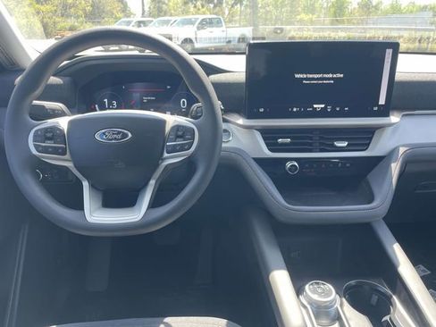 New 2026 Ford Explorer Active image 9