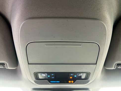 Used 2024 Ford F350 XLT image 22