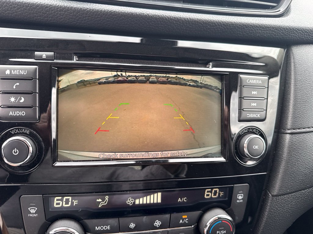 Used 2020 Nissan Rogue SV FWD image 8