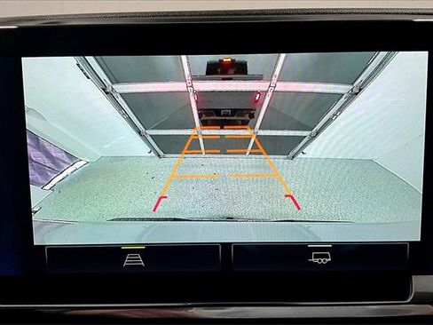 Used 2025 Chevrolet Silverado 1500 LT image 15