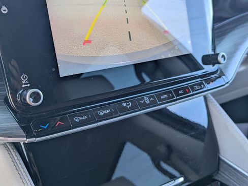 Used 2023 Jeep Wagoneer Series III w/ Preferred Equipment Group image 22