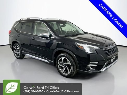 Used 2024 Subaru Forester Touring w/ Convenience Package image 1
