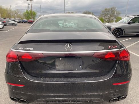 Used 2025 Mercedes-Benz E 53 AMG e 4MATIC Sedan image 4