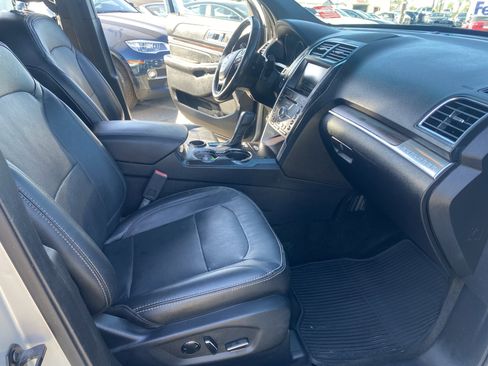 Used 2016 Ford Explorer Limited w/ Class II Trailer Tow Package image 24