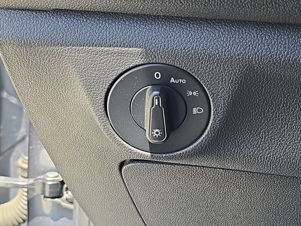 Used 2019 Volkswagen Jetta S FWD image 27