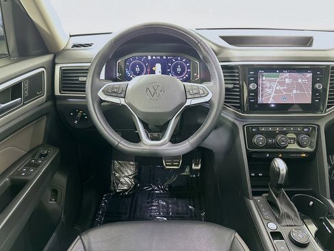 Used 2023 Volkswagen Atlas SEL Premium image 23