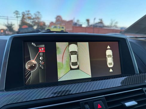 Used 2014 BMW M6 Coupe image 44