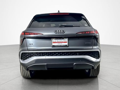Used 2026 Audi Q3 quattro 2.0T w/ Driver Assistance Package AWD/4WD image 5