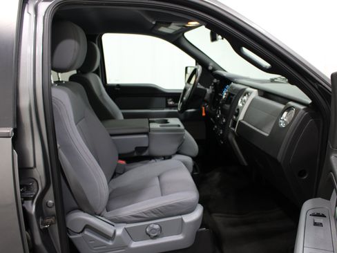 Used 2014 Ford F150 XLT w/ Equipment Group 302A Luxury RWD image 19