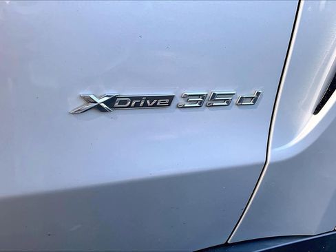 Used 2015 BMW X5 xDrive35d AWD/4WD image 10