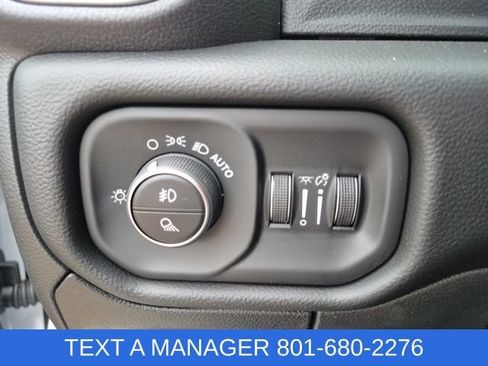 New 2026 RAM 1500 Big Horn AWD/4WD image 34