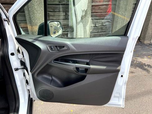Used 2018 Ford Transit Connect XL image 16
