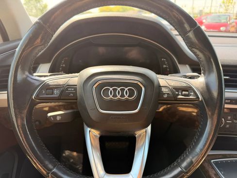 Used 2017 Audi Q7 2.0T Premium Plus w/ Premium Plus Package AWD/4WD image 37