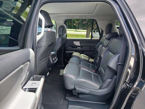 Certified 2025 Ford Expedition Max Active AWD/4WD image 13