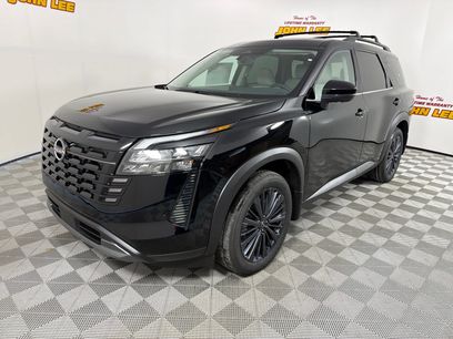 New 2026 Nissan Pathfinder SL w/ SL Premium Package