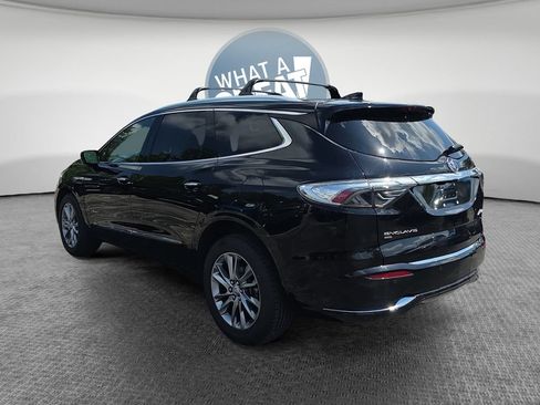 Used 2023 Buick Enclave Avenir AWD/4WD image 6