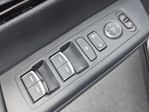 Certified 2025 Honda CR-V EX-L image 33