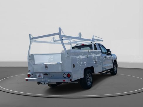 New 2026 Ford F350 XL w/ XL Chrome Package image 5