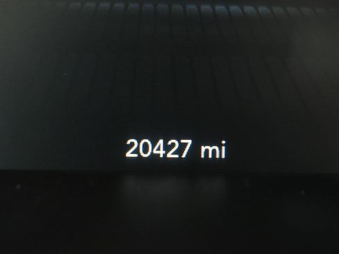 Used 2023 Dodge Challenger R/T w/ Plus Package image 31