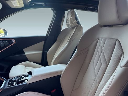 Used 2025 BMW X3 xDrive30i w/ Convenience Package image 21