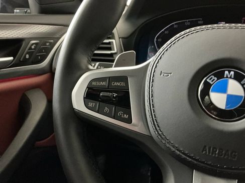 Certified 2025 BMW X4 xDrive30i w/ M Sport Package AWD/4WD image 15