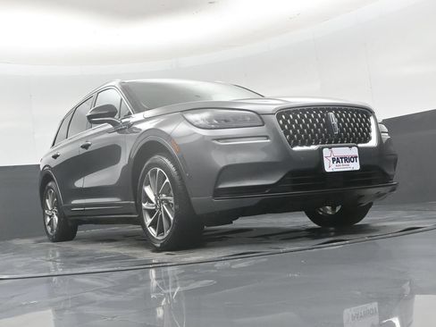 Used 2022 Lincoln Corsair Grand Touring AWD/4WD image 41