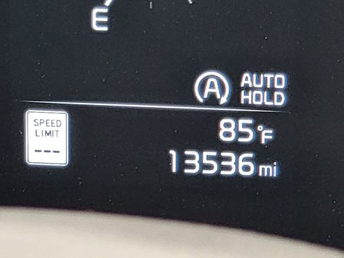 Used 2025 Kia Telluride S image 7