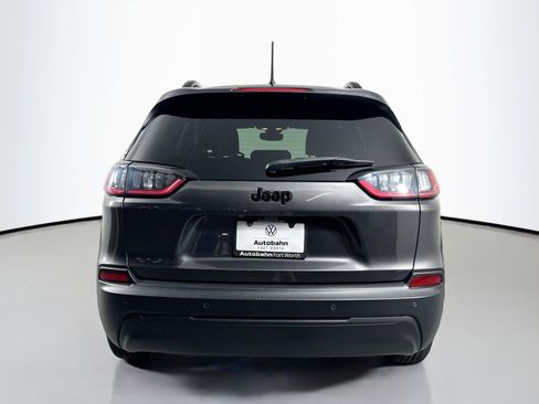 Used 2021 Jeep Cherokee Altitude image 6