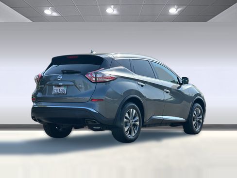 Used 2017 Nissan Murano SL w/ Cargo Package FWD image 9
